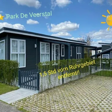 Luxus Im Schoenen Recratiepark De Veerstal