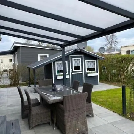 Horská chata Luxus Im Schoenen Recratiepark De Veerstal