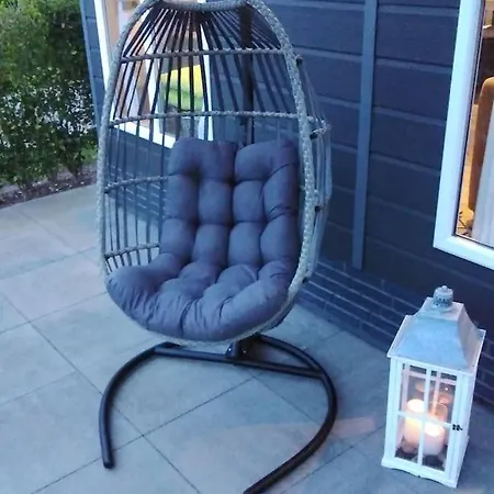 Dağ evi Luxus Im Schoenen Recratiepark De Veerstal *