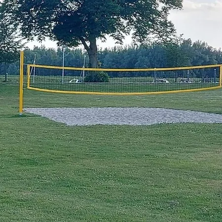 Luxus Im Schoenen Recratiepark De Veerstal Alpstuga *