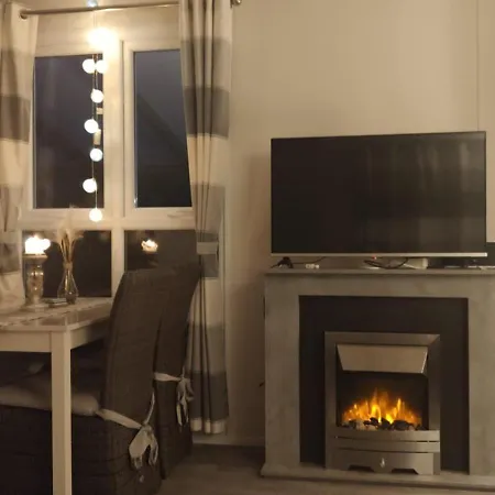 Luxus Im Schoenen Recratiepark De Veerstal *