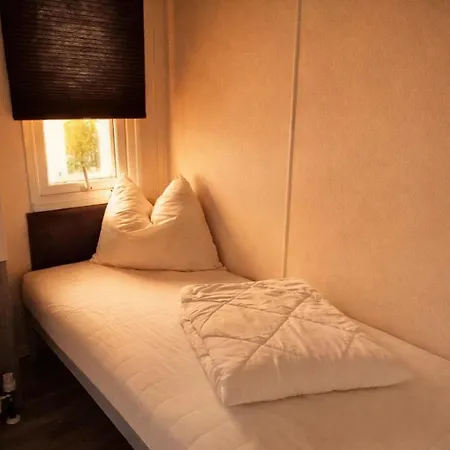 Luxus Im Schoenen Recratiepark De Veerstal 雷登